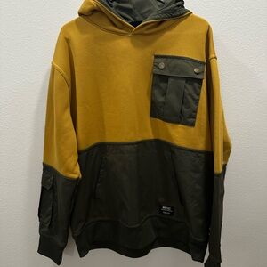 Men’s WESC Stockholm Sweden Mustard and Olive Hoodie XL VGUC athletic outdoors